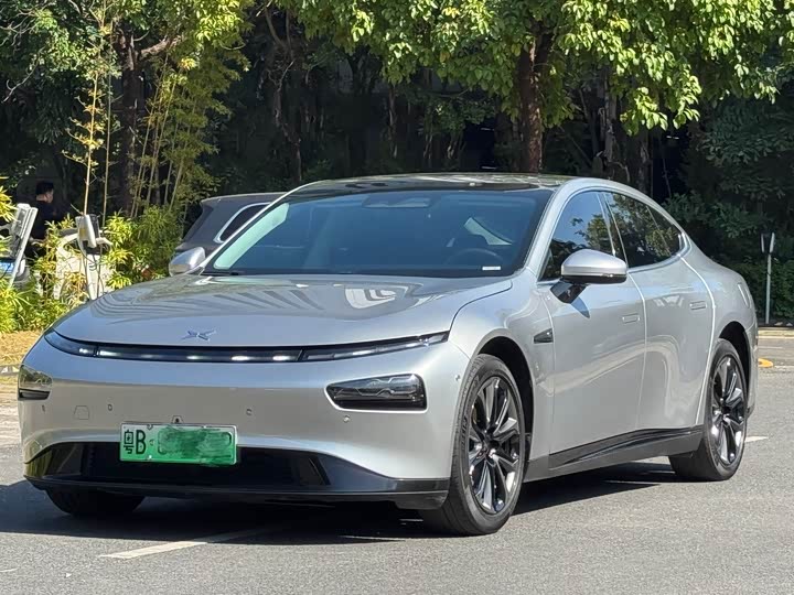 Фото 1 - XPeng P7