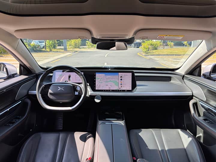 Фото 11 - XPeng P7