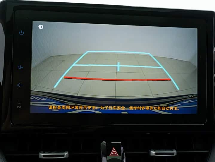 Фото 25 - Toyota Corolla