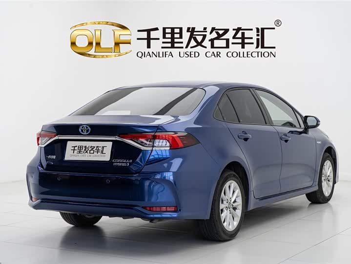 Фото 5 - Toyota Corolla