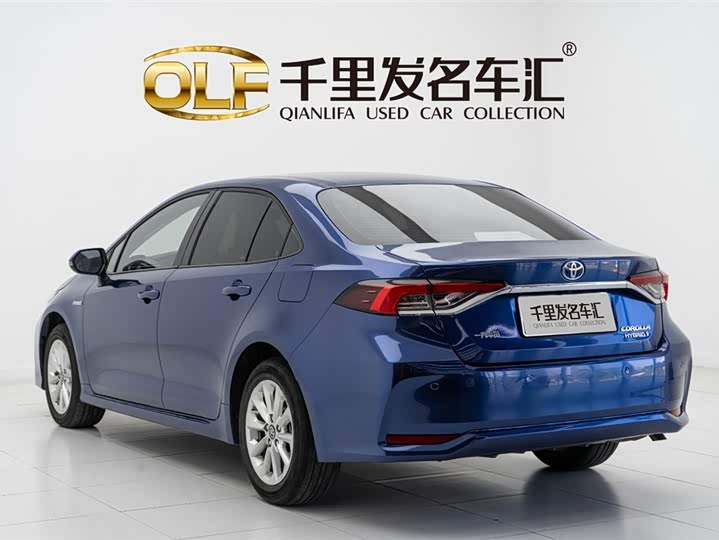 Фото 6 - Toyota Corolla