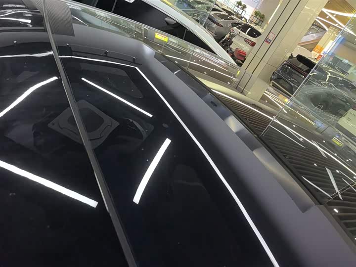 Фото 27 - Nio Onvo L60