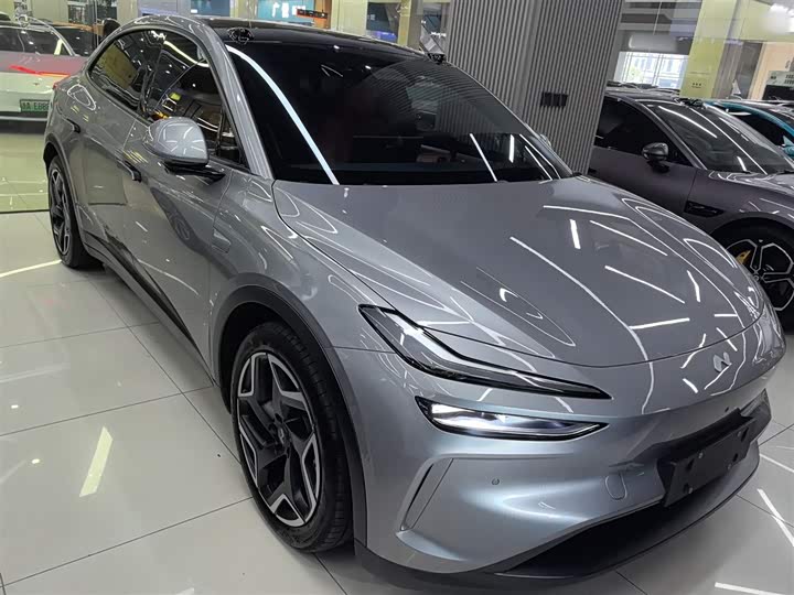 Фото 4 - Nio Onvo L60