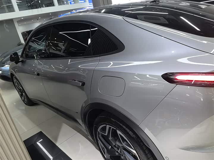 Фото 5 - Nio Onvo L60