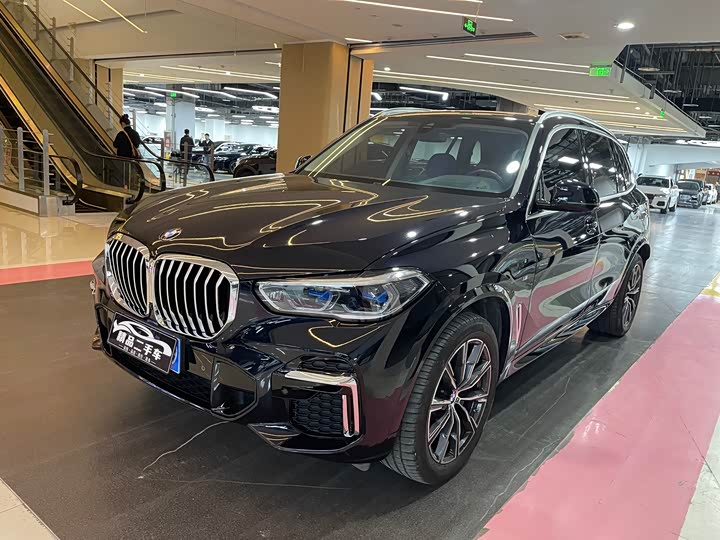 Фото 1 - BMW X5