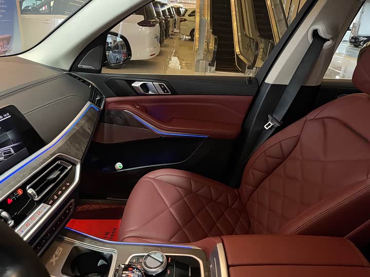 Фото 11 - BMW X5