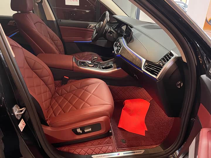 Фото 14 - BMW X5