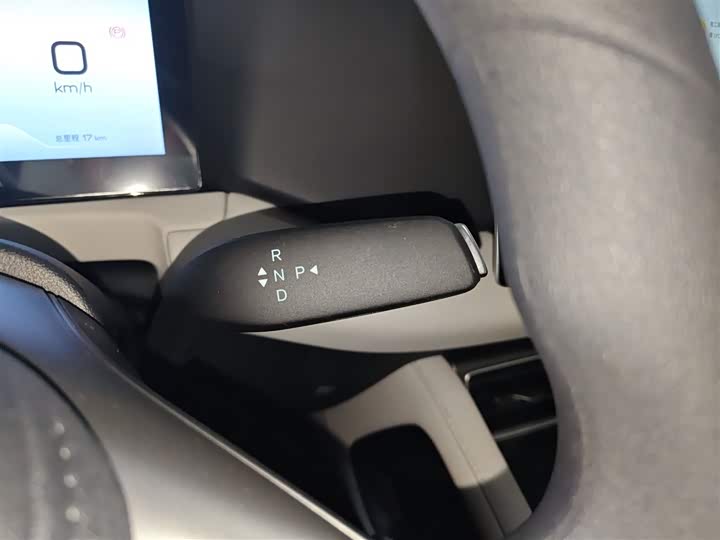 Фото 14 - BYD Yuan Up