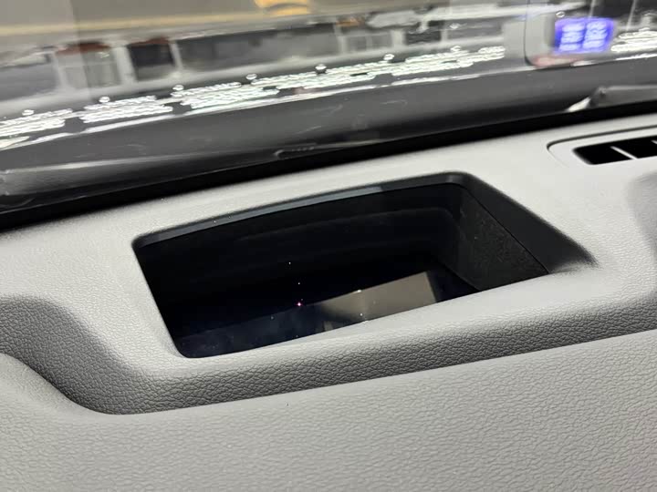 Фото 19 - Nio ES6