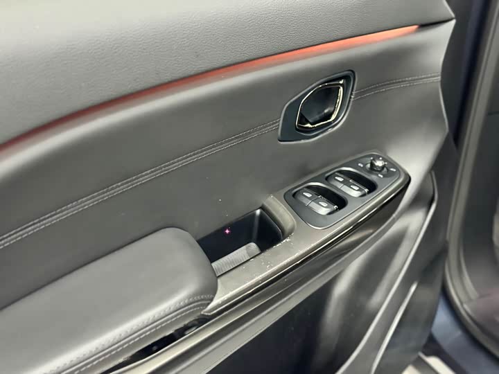 Фото 20 - Nio ES6