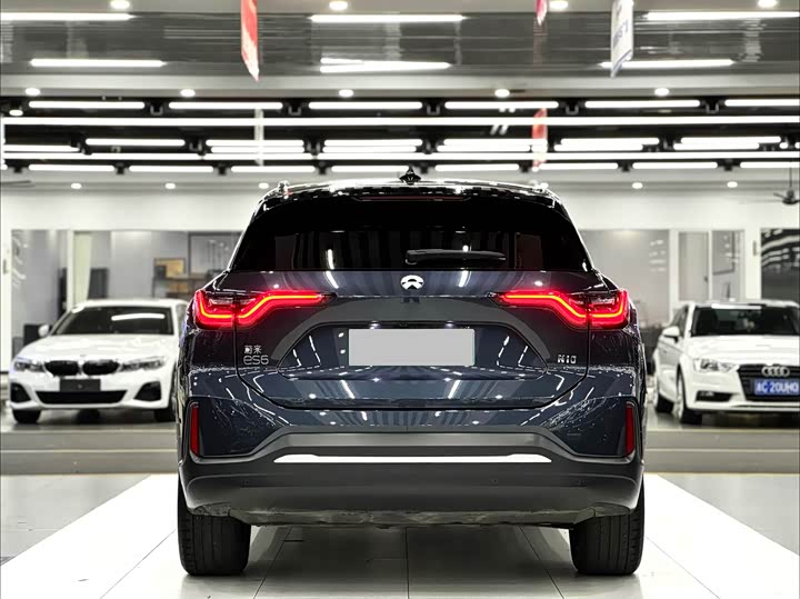 Фото 6 - Nio ES6