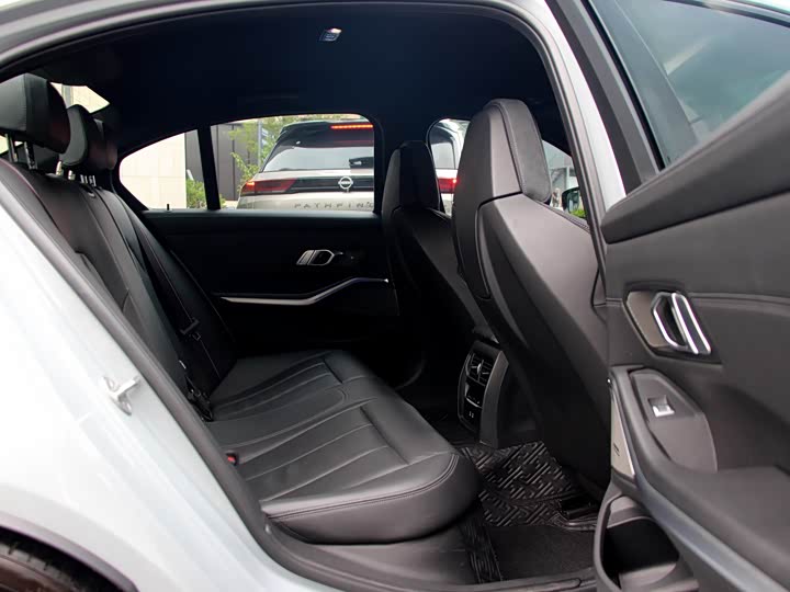 Фото 14 - BMW M3