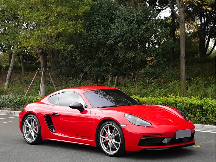 Фото 3 - Porsche 718