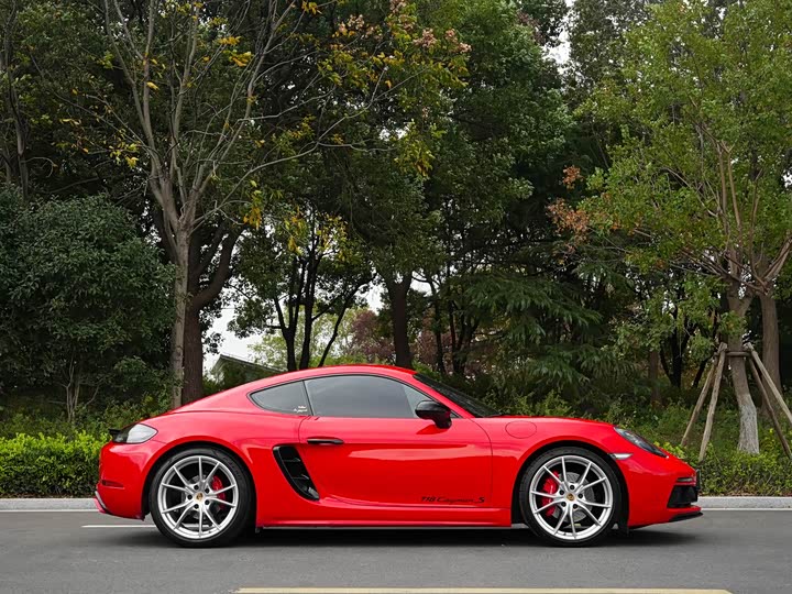 Фото 7 - Porsche 718