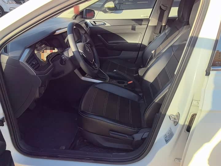 Фото 15 - Volkswagen Polo