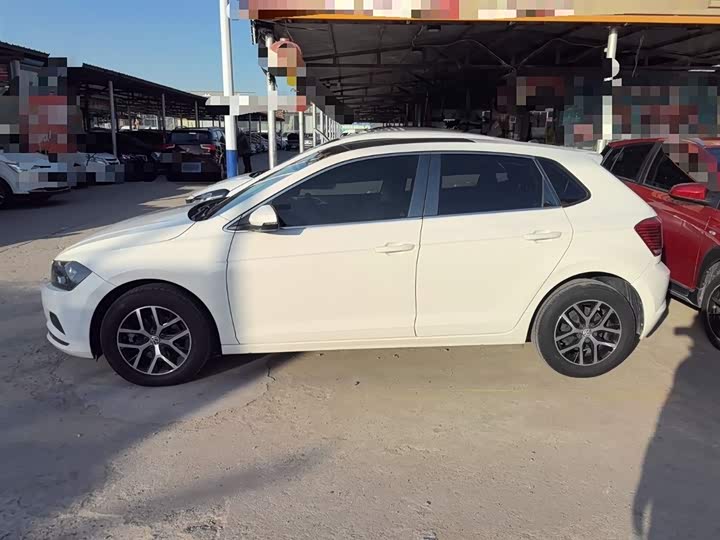 Фото 5 - Volkswagen Polo