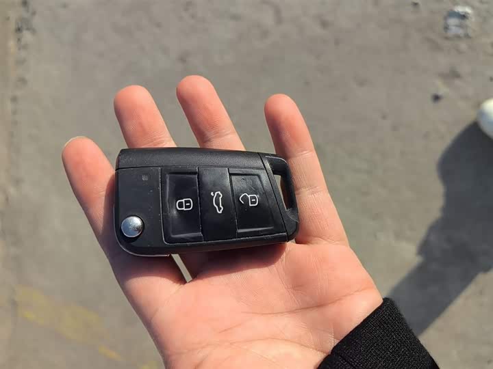 Фото 9 - Volkswagen Polo