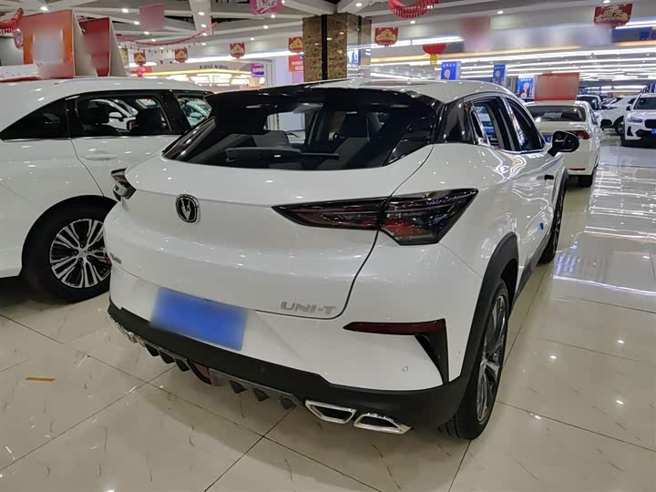 Фото 7 - Changan UNI-T