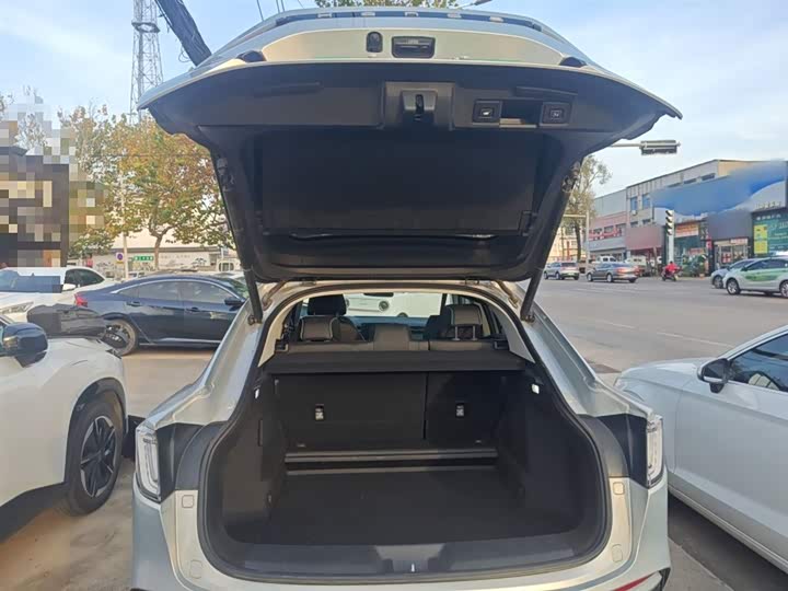 Фото 19 - Honda e:NP2