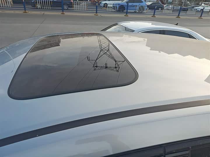 Фото 27 - Honda e:NP2