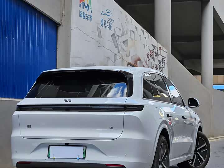 Фото 2 - LiXiang L6