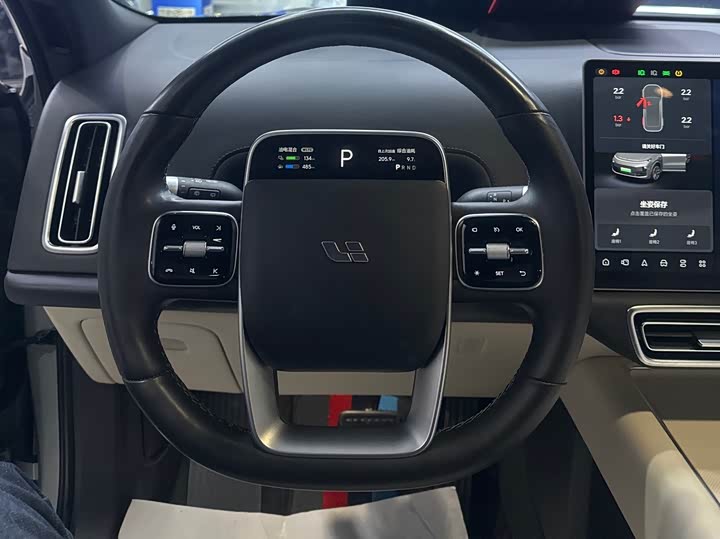 Фото 14 - LiXiang L9