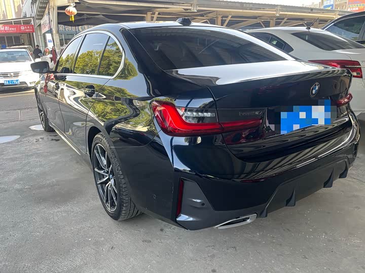 Фото 10 - BMW 3 Series