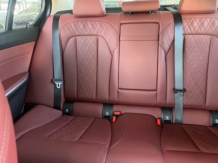 Фото 7 - BMW 3 Series