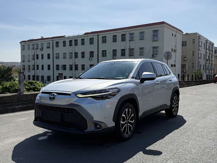 Фото 1 - Toyota Frontlander