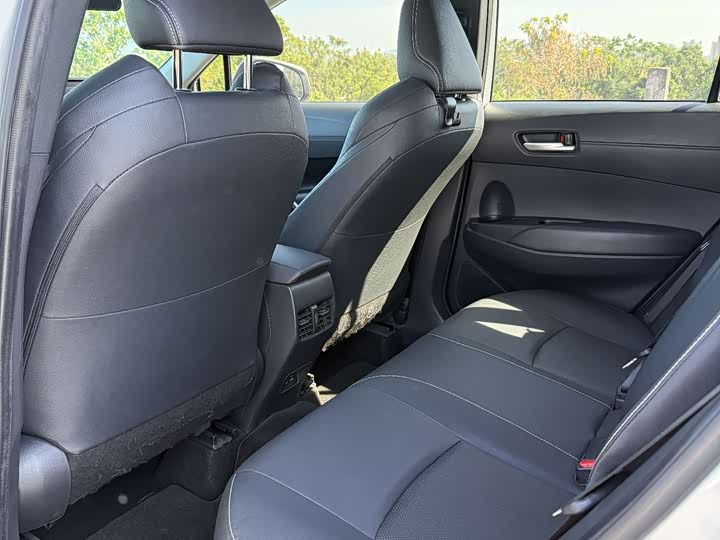 Фото 6 - Toyota Frontlander