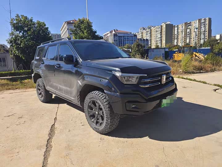 Фото 1 - Tank 400 Hybrid