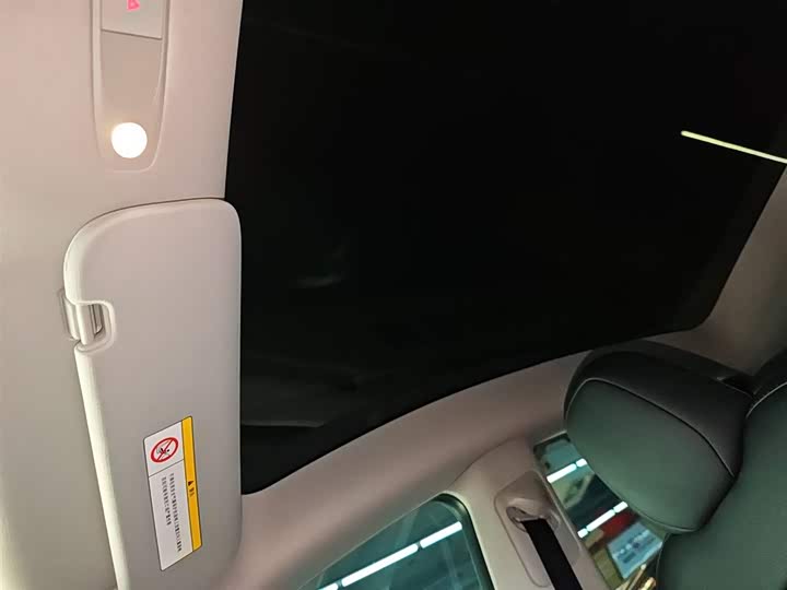 Фото 18 - Tesla Model Y