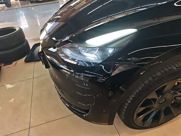 Фото 24 - Tesla Model Y