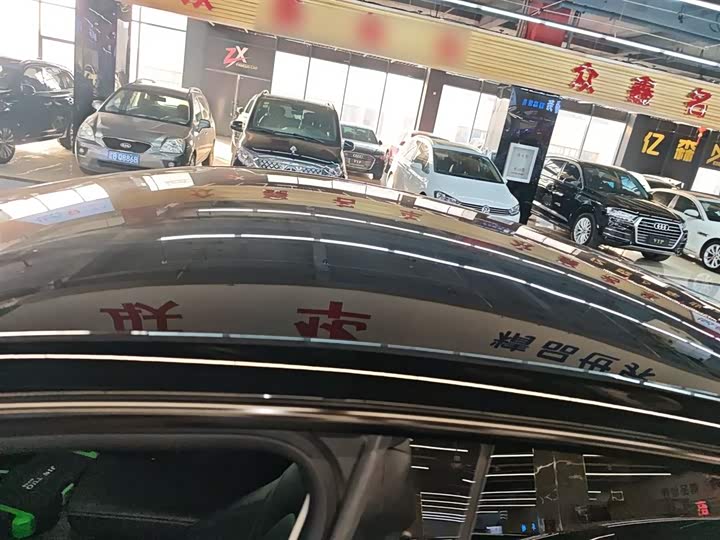 Фото 27 - Tesla Model Y