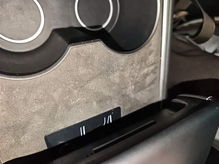 Фото 9 - Tesla Model Y