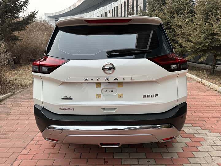 Фото 22 - Nissan X-Trail