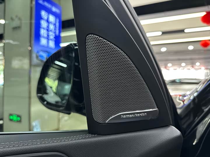 Фото 16 - BMW X5