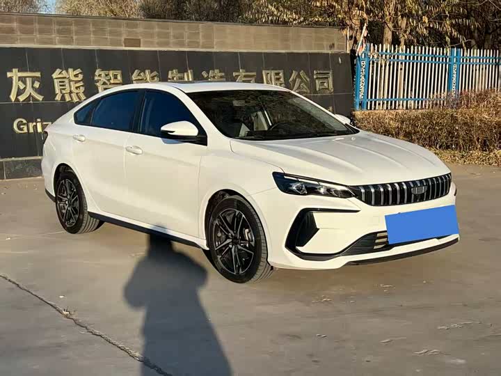 Фото 3 - Geely Binrui