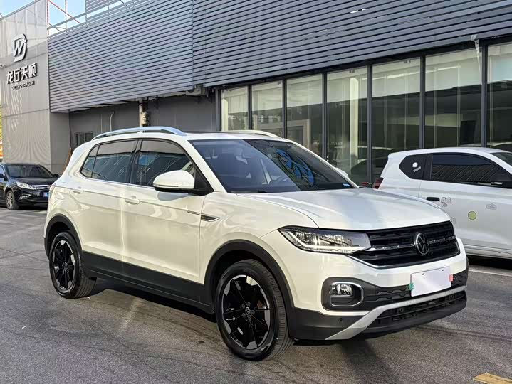 Фото 5 - Volkswagen Tacqua