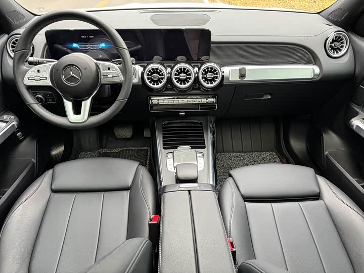 Фото 6 - Mercedes-Benz GLB-Class