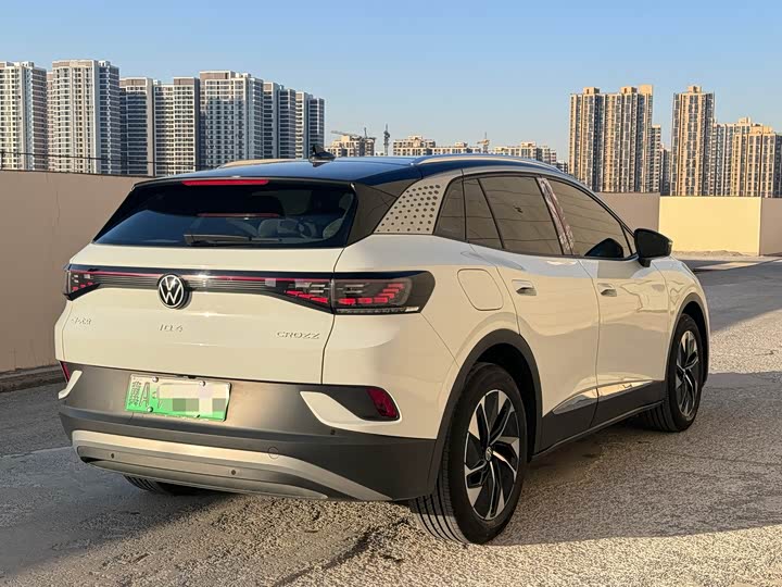 Фото 12 - Volkswagen ID.4 Crozz