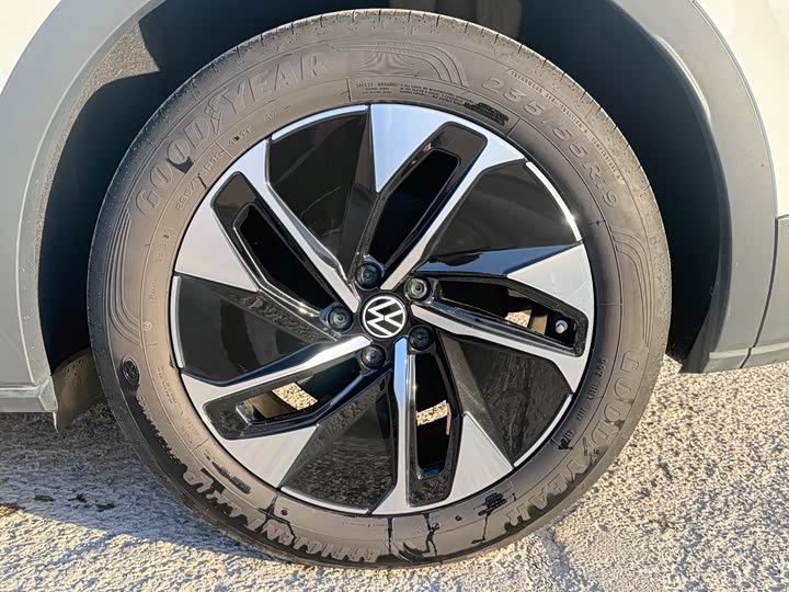 Фото 15 - Volkswagen ID.4 Crozz