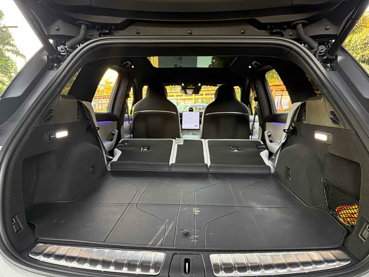 Фото 12 - Nio ES6