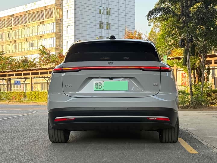 Фото 6 - Nio ES6