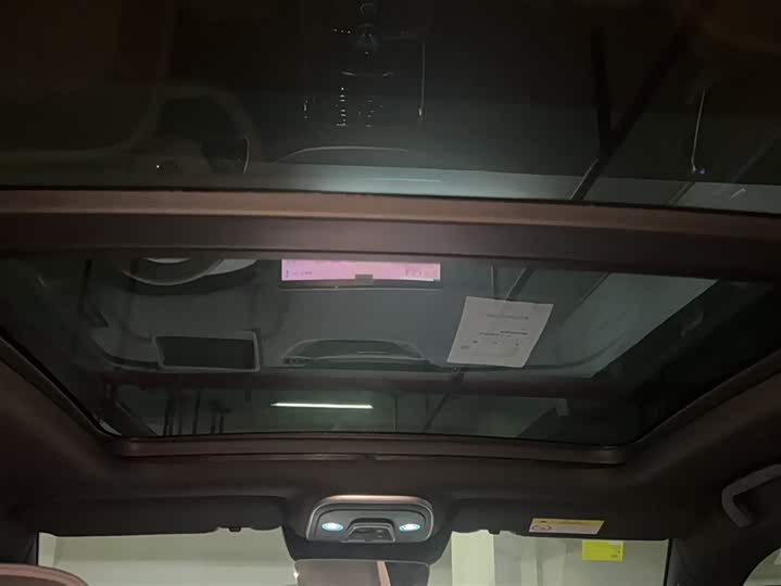 Фото 10 - BYD Tang Hybrid/EV