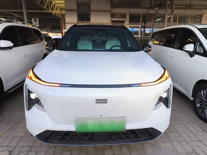 Фото 3 - Geely Galaxy L7