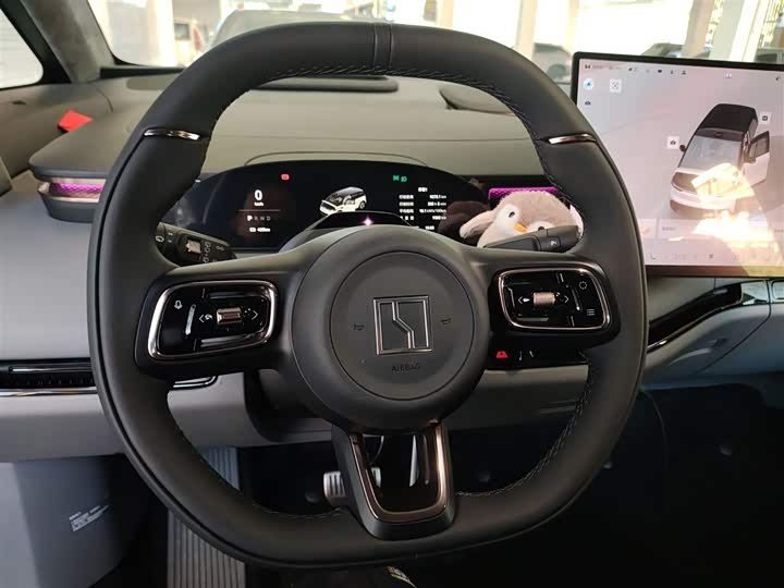 Фото 10 - Zeekr Mix