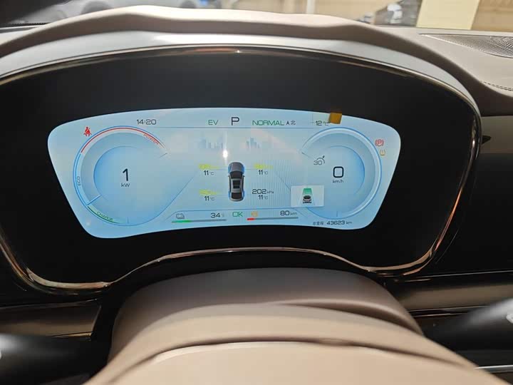 Фото 12 - BYD Han