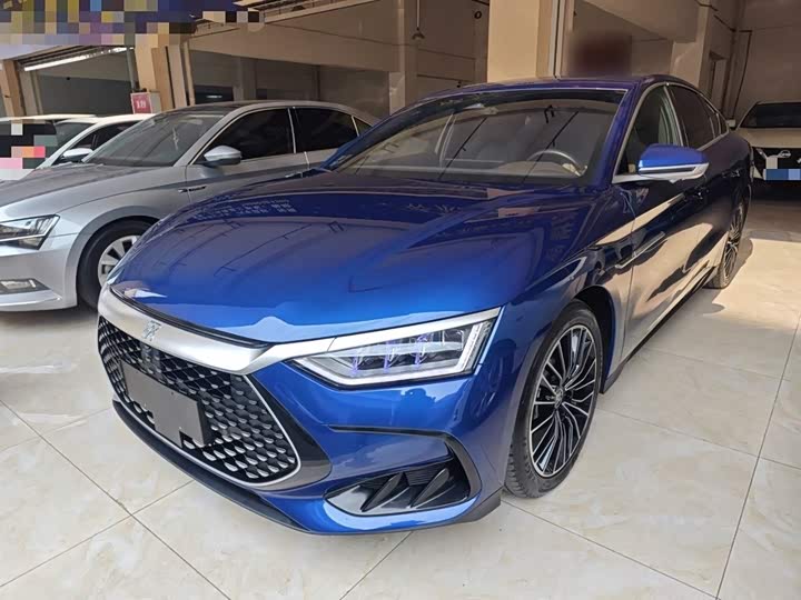 Фото 2 - BYD Han