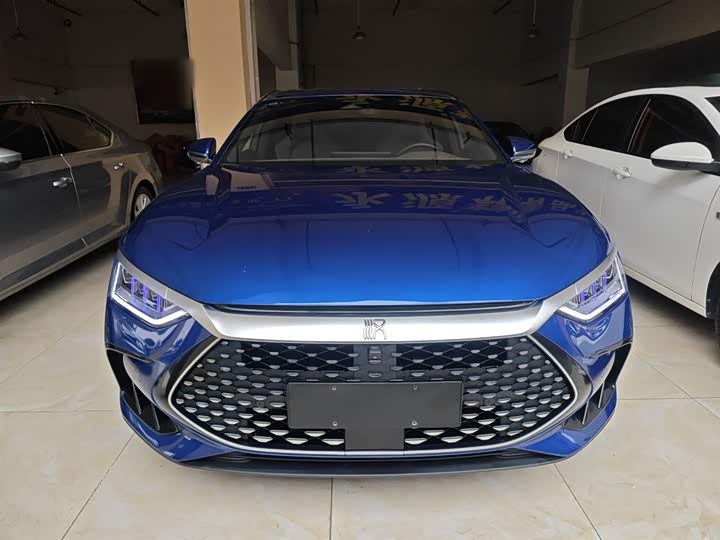 Фото 3 - BYD Han